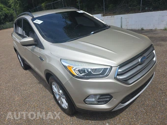 2017 Ford Escape SE – miniatura 3
