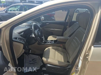 2017 Ford Escape SE – miniatura 7