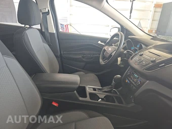 2017 Ford Escape SE - miniatura 8