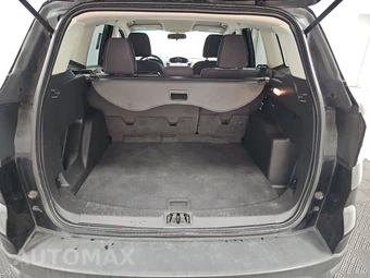 2017 Ford Escape SE – miniatura 16