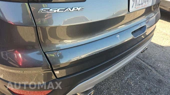 2017 Ford Escape SE – miniatura 28