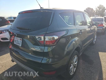 2017 Ford Escape SE – miniatura 4