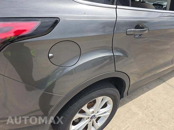 2017 Ford Escape SE – miniatura 23