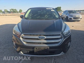 2017 Ford Escape SE - miniatura 10