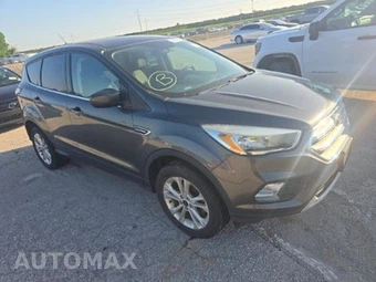 2017 Ford Escape SE - miniatura 2