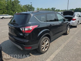2017 Ford Escape SE – miniatura 4