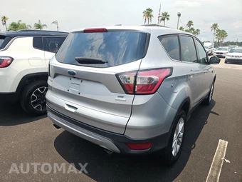 2017 Ford Escape SE – miniatura 4