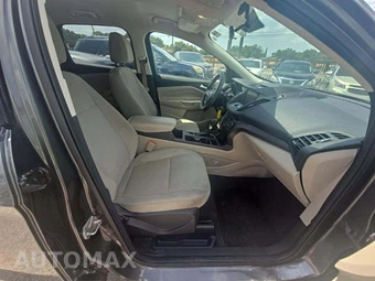 2017 Ford Escape SE – miniatura 18