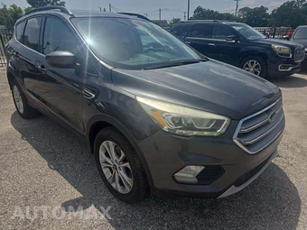2017 Ford Escape SE – miniatura 4