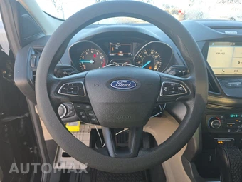 2017 Ford Escape SE - miniatura 10