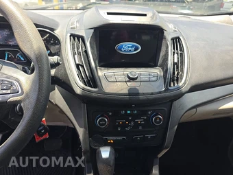 2017 Ford Escape SE - miniatura 11