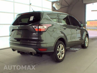 2017 Ford Escape SE – miniatura 4