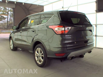 2017 Ford Escape SE – miniatura 6
