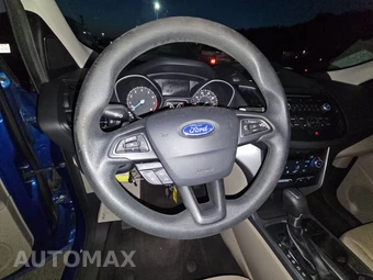 2017 Ford Escape SE - miniatura 10