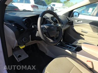 2017 Ford Escape SE – miniatura 11