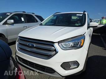 2017 Ford Escape SE – miniatura 2