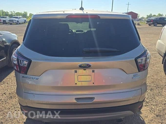 2017 Ford Escape SE - miniatura 5
