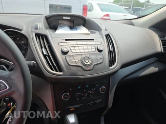 2017 Ford Escape SE – miniatura 11