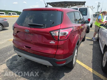 2017 Ford Escape SE – miniatura 4