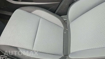 2017 Ford Escape SE – miniatura 27