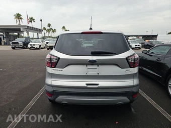 2017 Ford Escape SE – miniatura 5