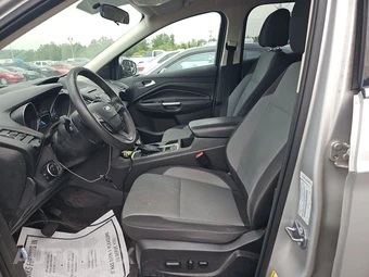 2017 Ford Escape SE – miniatura 7