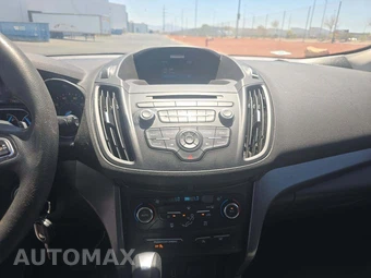 2017 Ford Escape SE - miniatura 7