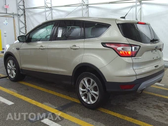 2017 Ford Escape SE - miniatura 6