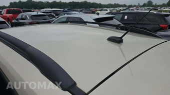2017 Ford Escape SE – miniatura 21