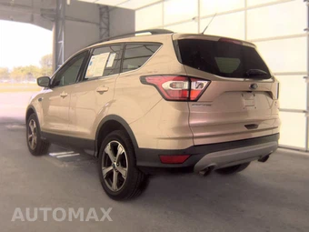 2017 Ford Escape SE – miniatura 6