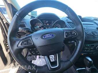 2017 Ford Escape SE - miniatura 10