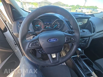 2017 Ford Escape SE - miniatura 10