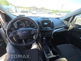 2017 Ford Escape SE - miniatura 11