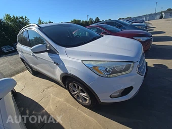 2017 Ford Escape SE - miniatura 3