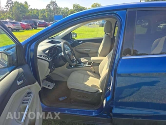 2017 Ford Escape SE – miniatura 3