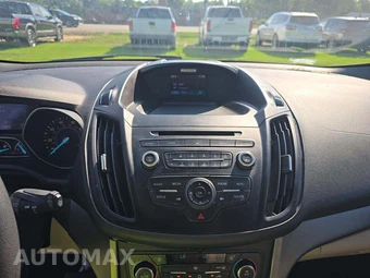 2017 Ford Escape SE – miniatura 7