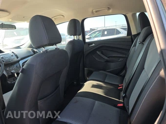 2017 Ford Escape SE – miniatura 13