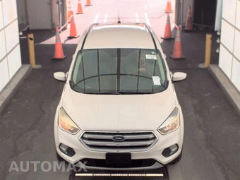 2017 Ford Escape SE – miniatura 2