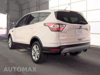 2017 Ford Escape SE – miniatura 6