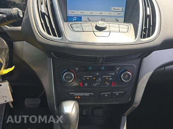 2017 Ford Escape SE - miniatura 26