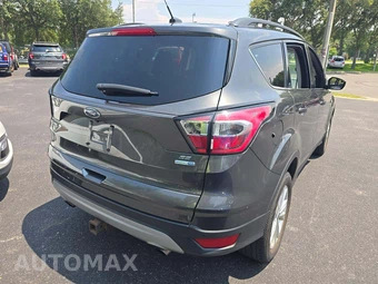 2017 Ford Escape SE - miniatura 3