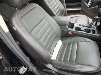 2017 Ford Escape SE – miniatura 18