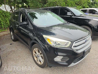 2017 Ford Escape SE – miniatura 4