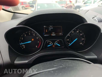2017 Ford Escape SE – miniatura 9