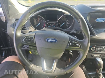 2017 Ford Escape SE - miniatura 10