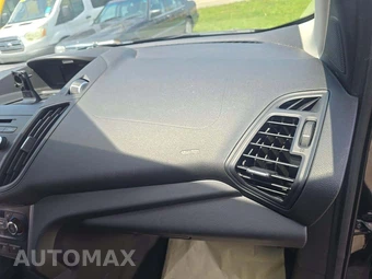 2017 Ford Escape SE – miniatura 16