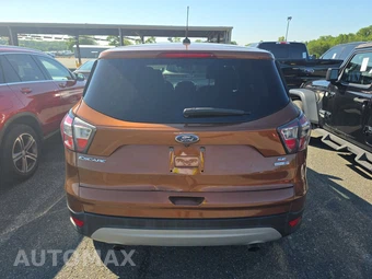 2017 Ford Escape SE - miniatura 5
