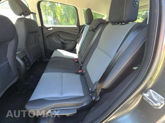 2017 Ford Escape SE – miniatura 10