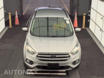 2017 Ford Escape SE - miniatura 2