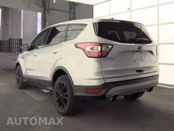 2017 Ford Escape SE - miniatura 6